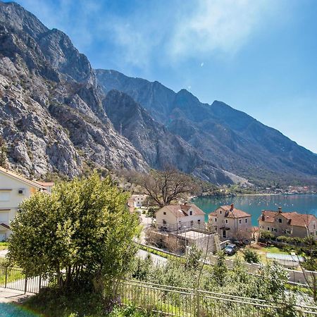 Apartments Lav Kotor Exterior photo